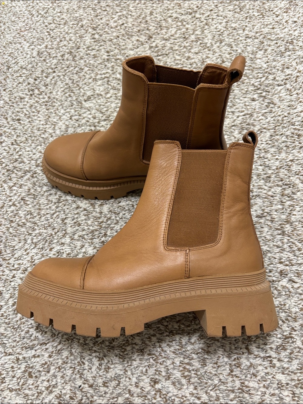 INUOVO tan leather boots 38